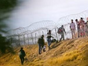 अमेरिका जाने निकले मेहसाणा के एक परिवार के 3 सदस्य लापता, 1 करोड़ की फिरौती मांगने का दावा
